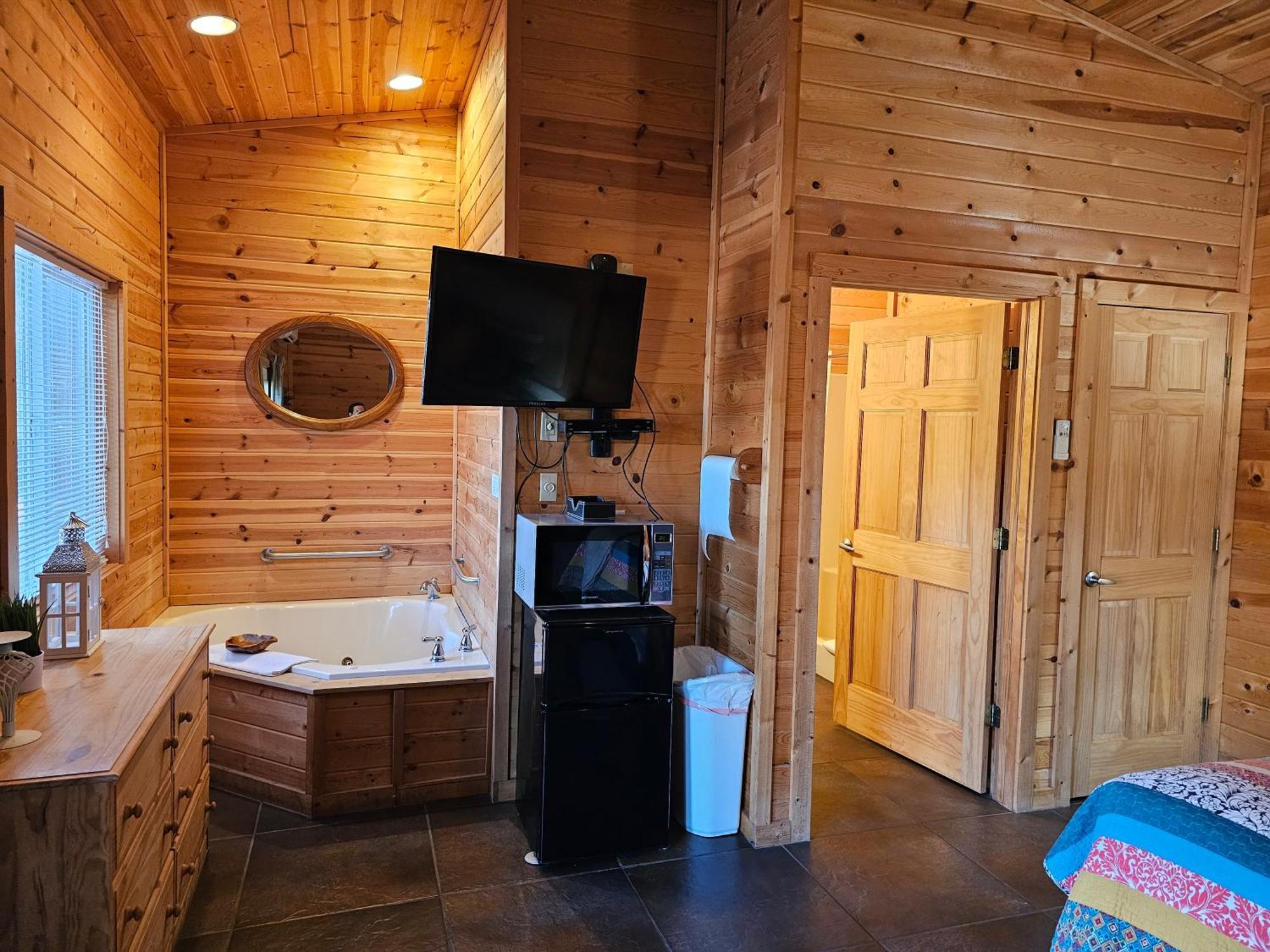 5 Min To Beaver Lake-King Bed-Fire Pit-Jetted Tub #4 Eureka Springs Kültér fotó