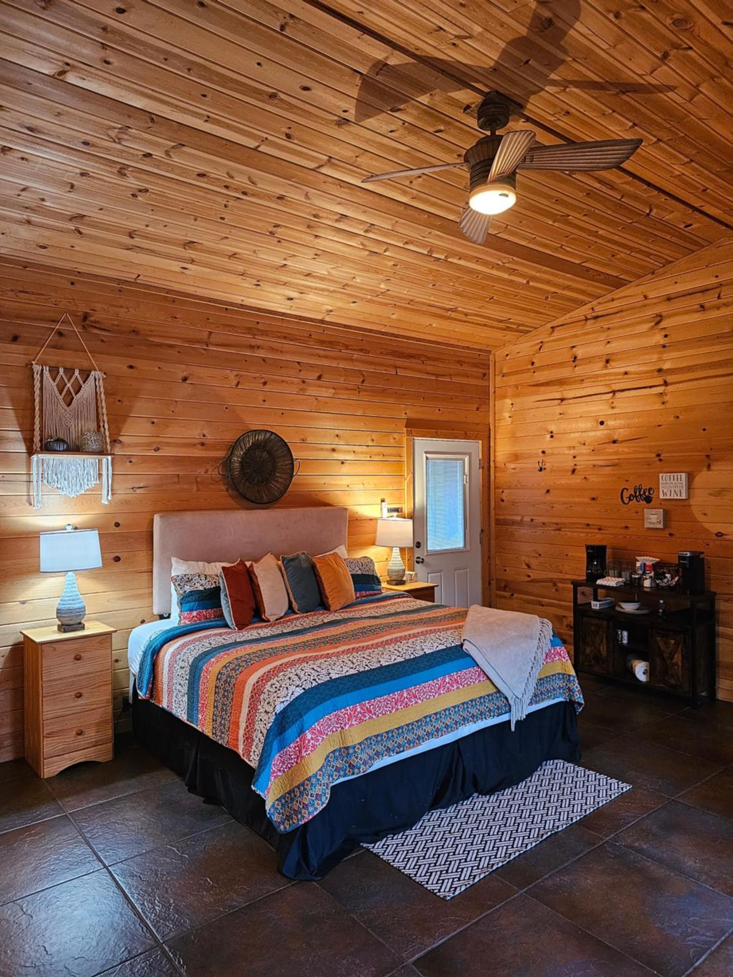 5 Min To Beaver Lake-King Bed-Fire Pit-Jetted Tub #4 Eureka Springs Kültér fotó