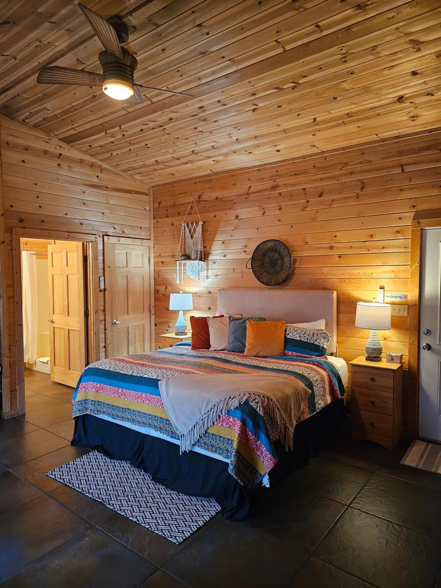 5 Min To Beaver Lake-King Bed-Fire Pit-Jetted Tub #4 Eureka Springs Kültér fotó